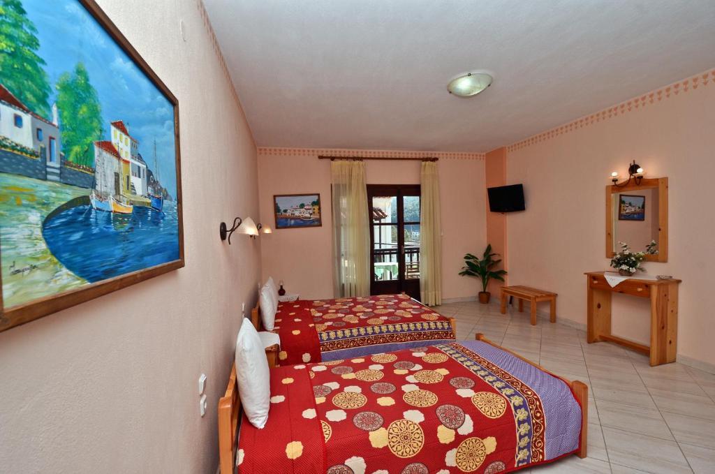 Aris Junior Studio & Apartments Нео Клима Стая снимка